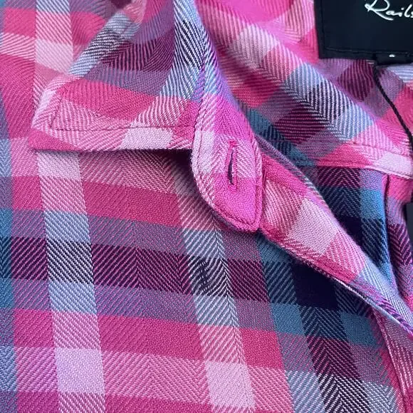 NWT Rails Womens Hunter Button Up Shirt S Magenta Stone Blue Plaid $188 Cabin - Picture 15 of 15